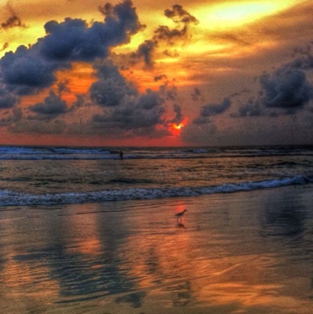 sunset, sea, horizon over water, water, sky, beach, scenics, cloud - sky, beauty in nature, tranquil scene, orange color, shore, tranquility, reflection, idyllic, nature, cloud, wave, dramatic sky, cloudy