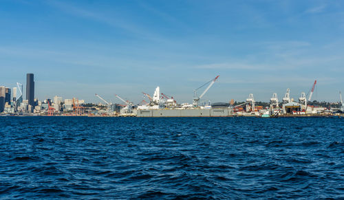 A view of the port of seattle across elliott bay.