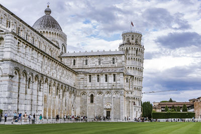 View of historic pisa building against sky