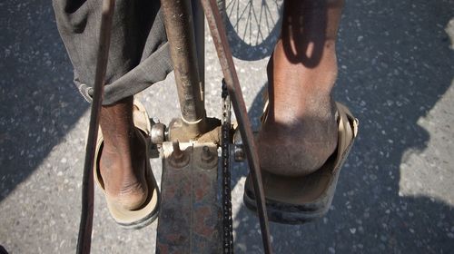 The feet of a rickshaw driver, nepal