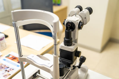 Slit lamps for eye examinations in hospitals