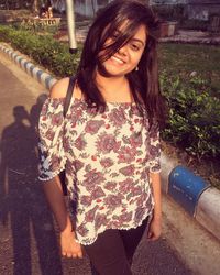 Portrait of a smiling young woman