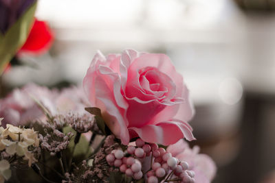 Close-up of pink rose bouquet