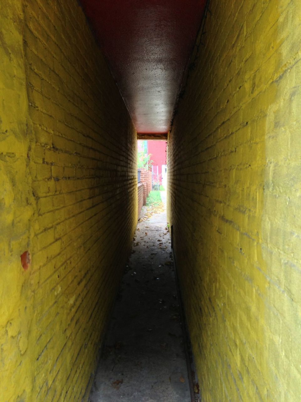 indoors, architecture, built structure, the way forward, corridor, wall - building feature, ceiling, narrow, diminishing perspective, abandoned, tunnel, wall, empty, building, interior, old, absence, vanishing point, arch, no people