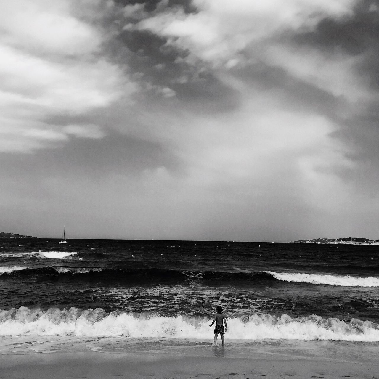 sea, beach, water, horizon over water, shore, wave, scenics, leisure activity, vacations, sky, tranquil scene, beauty in nature, tranquility, nature, tourism, tourist, cloud - sky, remote, non-urban scene, outdoors, solitude, day, waterfront