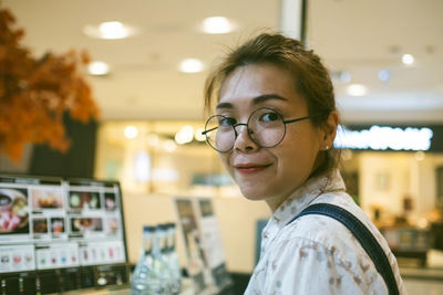 Portrait of woman smiling