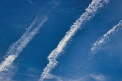 Low angle view of vapor trail in sky