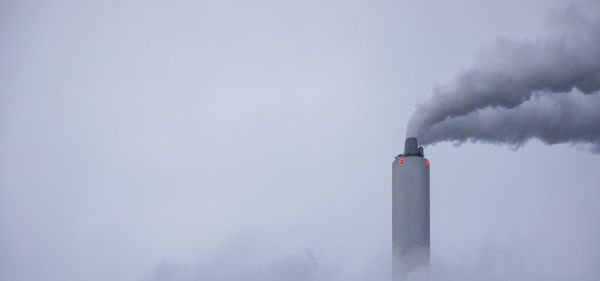 Chimney with exhaust gas from heating