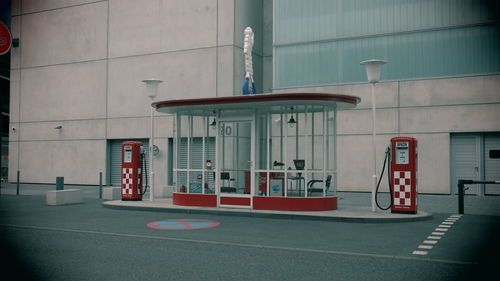 Old fashioned styled red and white gas station 