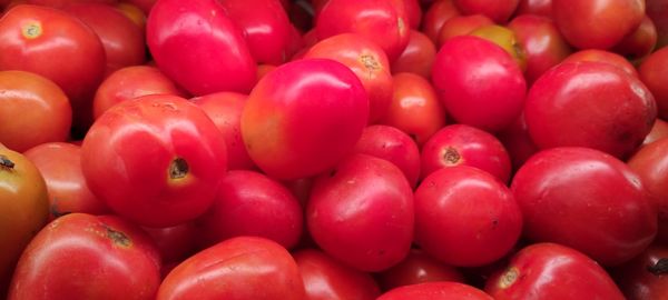 Full frame shot of tomatoes