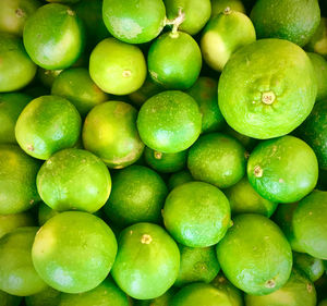 Full frame shot of apples