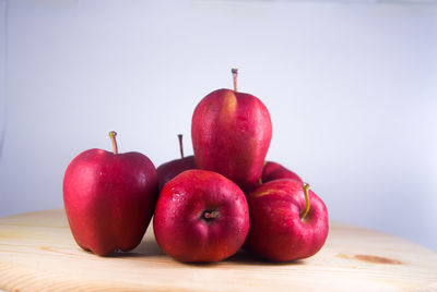 Close-up of apples on table