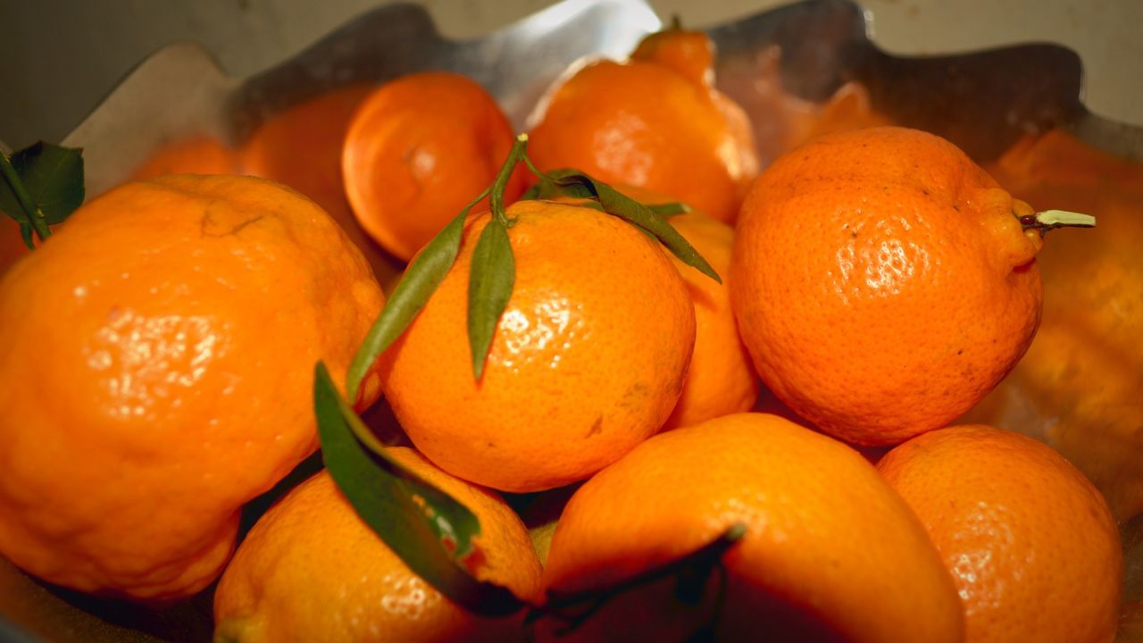 food and drink, food, freshness, healthy eating, orange color, still life, orange - fruit, fruit, pumpkin, indoors, vegetable, close-up, citrus fruit, organic, large group of objects, tomato, abundance, yellow, ripe, high angle view