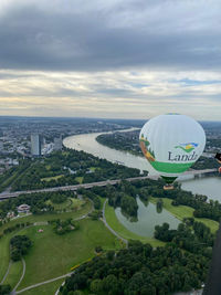 hot air balloon