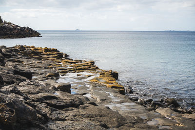 Scenic view of sea against sky in lanzarote 