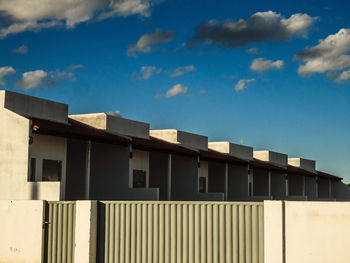 Some houses lined up forming a geometric shape