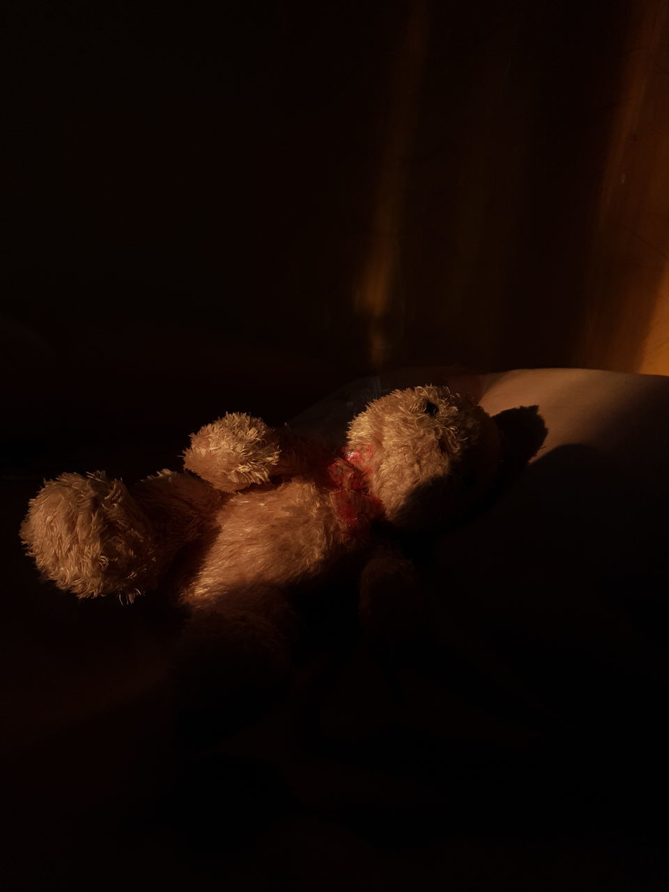 VIEW OF STUFFED TOY ON BED