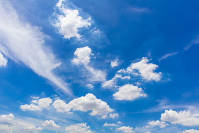 Blue sky and clouds on day to be design wallpaper or background