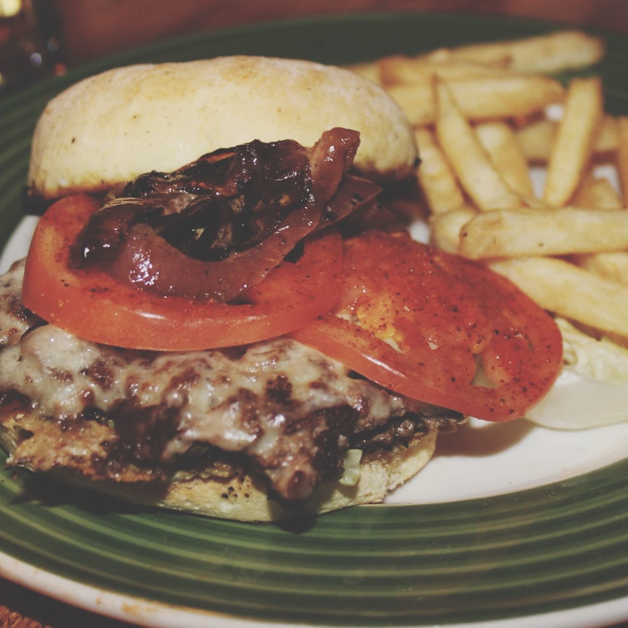 food and drink, food, freshness, ready-to-eat, indoors, close-up, meat, plate, meal, still life, serving size, healthy eating, indulgence, cooked, sauce, fried, french fries, selective focus, focus on foreground