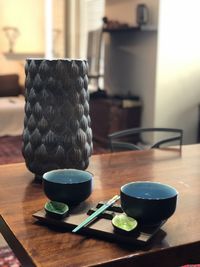 Close-up of black tea in bowl on table