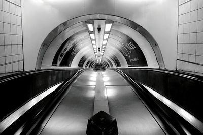 Illuminated tunnel