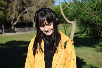 Portrait of a smiling young woman