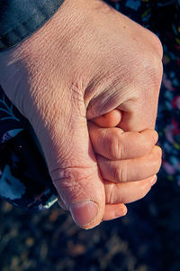 Close-up of hand