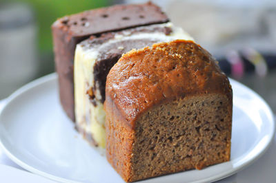 Close-up of cake in plate on table