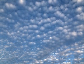 Low angle view of cloudy sky