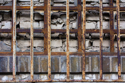 Full frame shot of old abandoned building