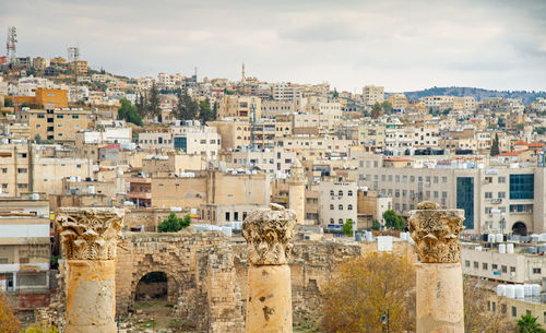 Buildings in city