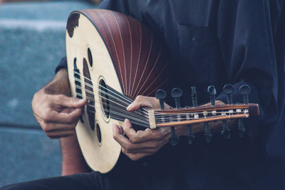 Man playing guitar