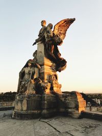 Statue of liberty against sky