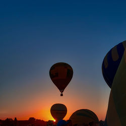 hot air balloon