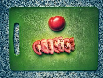 Directly above shot of bread on cutting board