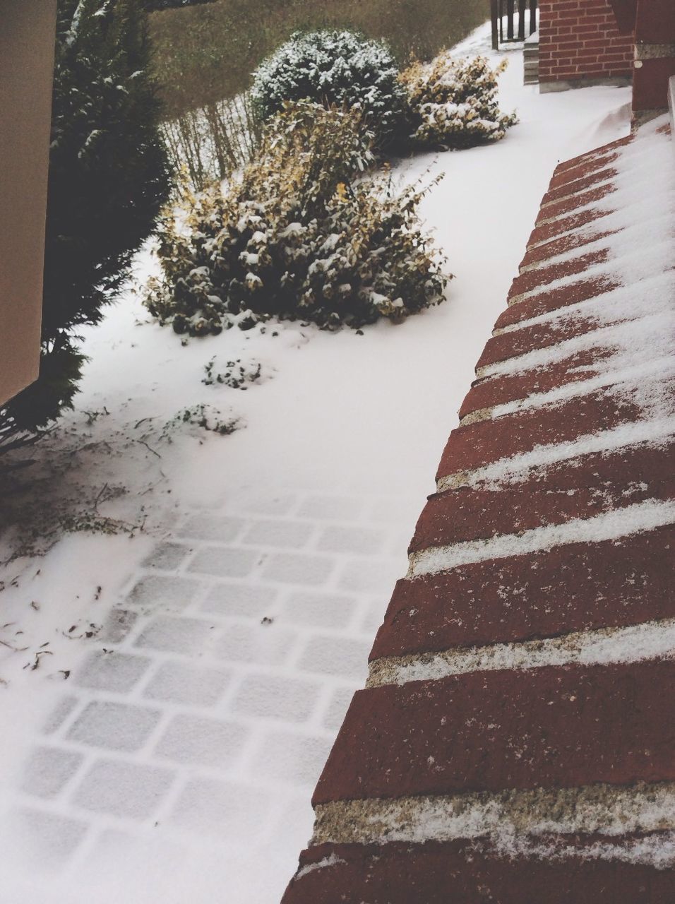 building exterior, architecture, built structure, window, high angle view, house, winter, day, building, residential building, residential structure, no people, wall - building feature, weather, white color, snow, season, city, cold temperature, outdoors