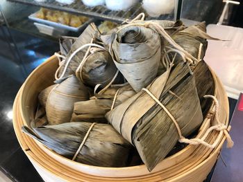 Many zongzi