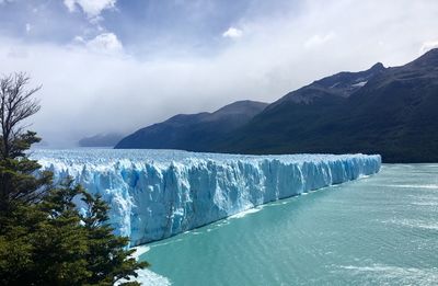 Scenic landscape from los glaciares national park