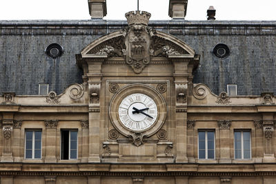 Clock of gare saint-lazare