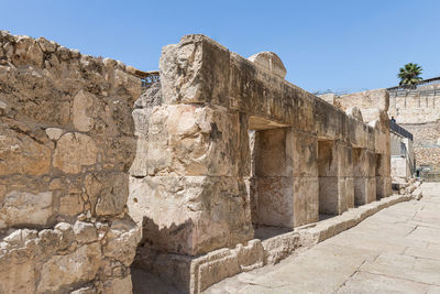 View of old ruin building against sky