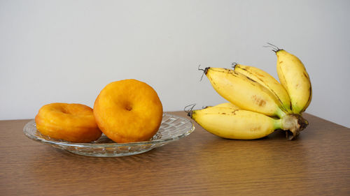 Close-up of fruits in bowl on table