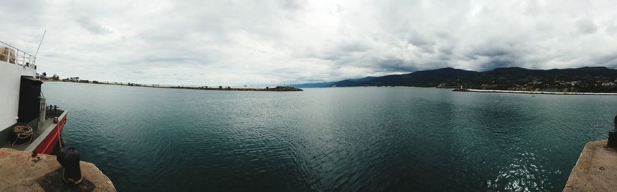 Panoramic view of sea against sky