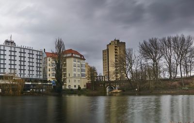 River by city against sky