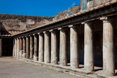 Palaestra at stabian baths in the ancient city of pompeii