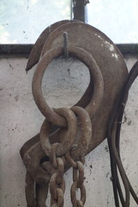 Close-up of rusty chain