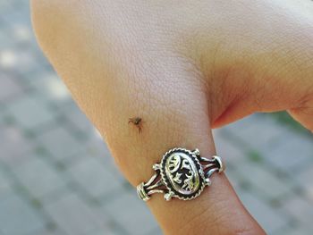 Close-up of hand on finger