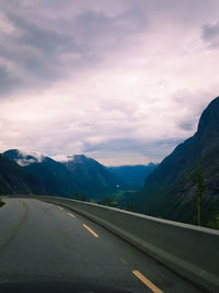 Trollsteigen road