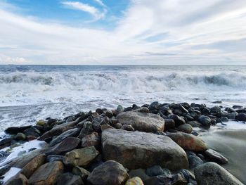 Scenic view of sea against sky