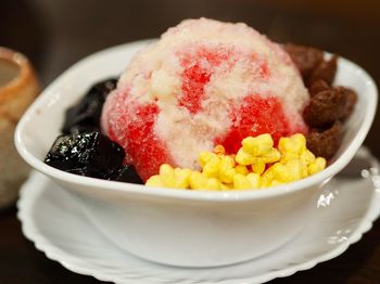 Close-up of dessert in bowl