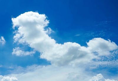 Low angle view of clouds in blue sky